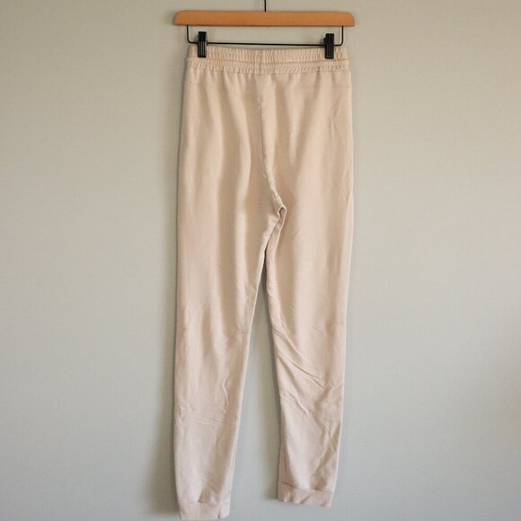 Gymshark Women's Small Blush Pink Lounge Stretch Sweatpant Pocket Joggers - Picture 2 of 8